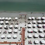 Tropical Casa Del Mar Mamaia Nord Apartment