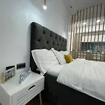 Tropical Casa Del Mar Mamaia Nord Apartment