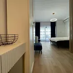 Tropical Casa Del Mar Mamaia Nord Apartment *
