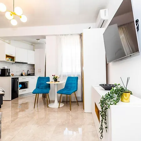 Tropical Apartment Navodari