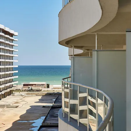 Tropical Casa Del Mar Mamaia Nord Apartamento *