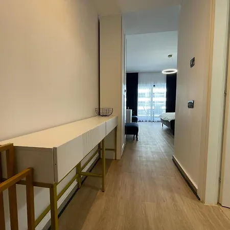 Tropical Casa Del Mar Mamaia Nord Apartman *