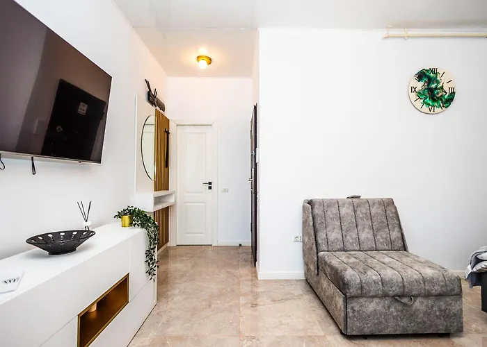 Tropical * Năvodari